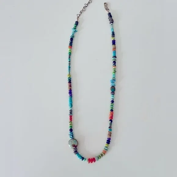 Gorgeous, unique Riverstone semi-precious beaded necklace, 15 inches adjustable. - Picture 3 of 7
